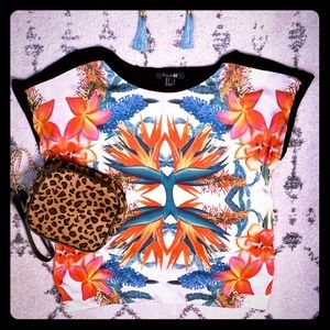 Forever 21 artsy top